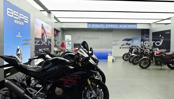 张雪机车爆单：订单排到5-7月，二手平台代买加价至千元