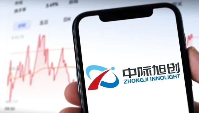 市值一度破万亿！<a href=